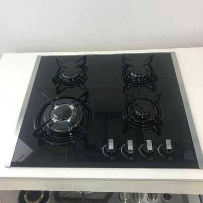 Ενσωματωμένη κουζίνα αερίου μήκους 60 cm με υλικό επιφάνειας θερμαινόμενου γυαλιού και 4 καυστήρες